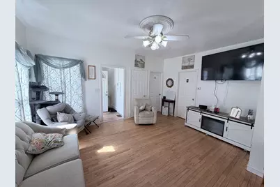 19 Pearl St, Clinton, MA 01510 - Photo 3