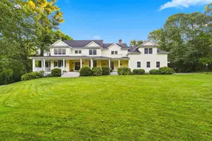 10 Bartelli Rd, Lakeville, MA 02347 - Photo 1