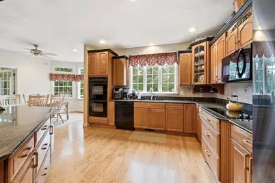 10 Bartelli Road, Lakeville, MA 02347 - Photo 13