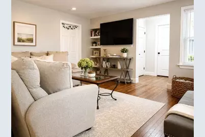 738 Crescent St, East Bridgewater, MA 02333 - Photo 5