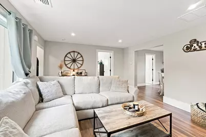 47 Perkins St, Somerset, MA 02725 - Photo 11