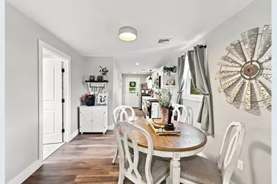 47 Perkins St, Somerset, MA 02725 - Photo 15
