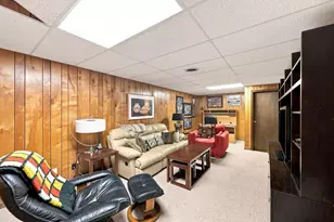2 Capstan Way, Swampscott, MA 01907 - Photo 29