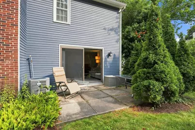 2 Capstan Way #2, Swampscott, MA 01907 - Photo 5