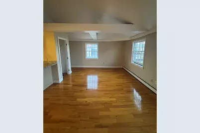 52 Washington St #10, Marblehead, MA 01945 - Photo 3