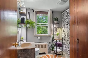 543-547 Quinapoxet St, Holden, MA 01522 - Photo 13