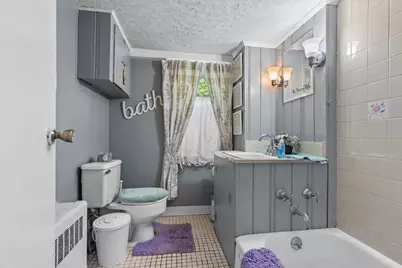 543-547 Quinapoxet St, Holden, MA 01522 - Photo 27