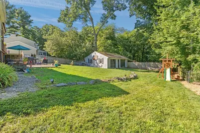 77 Quequechan Rd, Taunton, MA 02780 - Photo 37