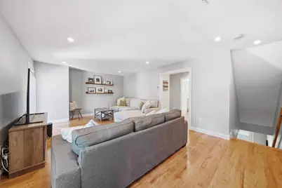 61 Valley St #2, Wakefield, MA 01880 - Photo 7