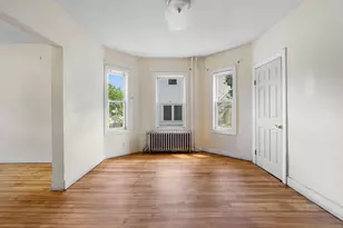 126 Belgrade Ave, Boston, MA 02131 - Photo 9