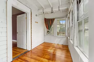 126 Belgrade Ave, Boston, MA 02131 - Photo 25