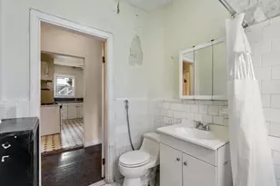 126 Belgrade Ave, Boston, MA 02131 - Photo 23
