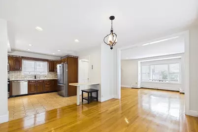 9 Granada Ave, Boston, MA 02131 - Photo 15