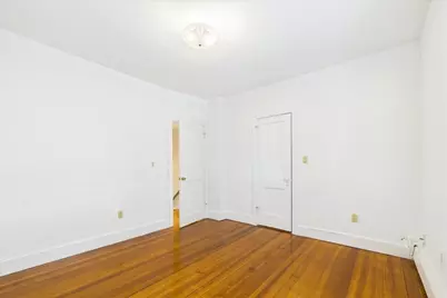 9 Granada Ave, Boston, MA 02131 - Photo 27