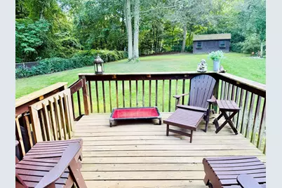 133 Cottonwood Ln, Agawam, MA 01001 - Photo 7