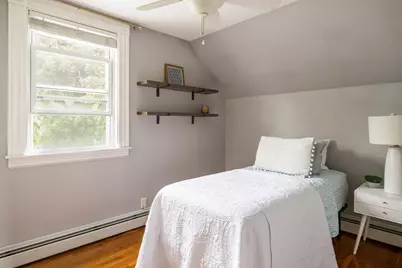 50 Columbia St, Swampscott, MA 01907 - Photo 31