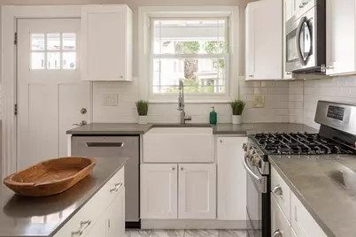 50 Columbia St, Swampscott, MA 01907 - Photo 21