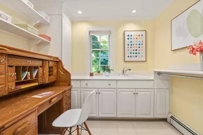 17 Glenoe Rd, Brookline, MA 02467 - Photo 9