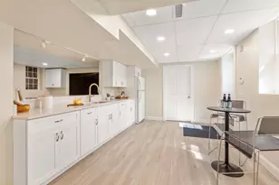 17 Glenoe Rd, Brookline, MA 02467 - Photo 27