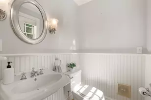 17 Glenoe Rd, Brookline, MA 02467 - Photo 11