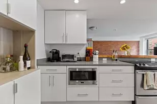 117 Fulton St, Boston, MA 02109 - Photo 7