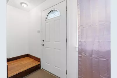 24 College Farm Rd, Waltham, MA 02451 - Photo 3