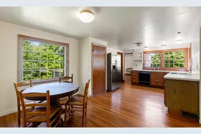 220 Essex St, Lynnfield, MA 01940 - Photo 23
