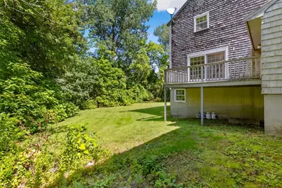 220 Essex St, Lynnfield, MA 01940 - Photo 39