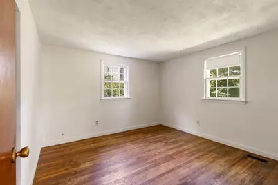 220 Essex St, Lynnfield, MA 01940 - Photo 29