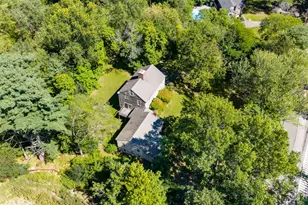 220 Essex St, Lynnfield, MA 01940 - Photo 3