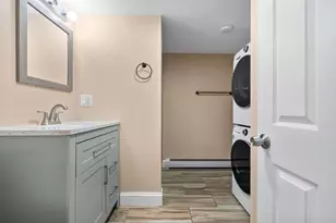 316 Vane, Revere, MA 02151 - Photo 19