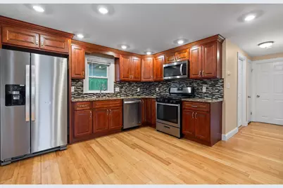 316 Vane #1, Revere, MA 02151 - Photo 3
