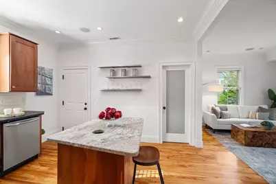 35 White Pl #3, Brookline, MA 02445 - Photo 3