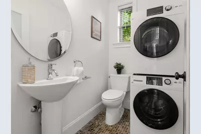 35 White Pl #3, Brookline, MA 02445 - Photo 13