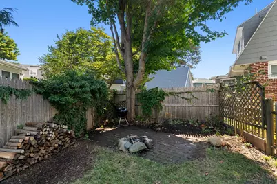 37 West Street, Marblehead, MA 01945 - Photo 27