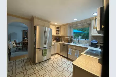 21 Maynard Rd, Dedham, MA 02026 - Photo 7