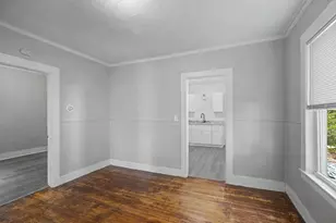 81 Adams St, Springfield, MA 01105 - Photo 9