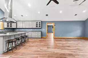 21 Cushing Ln, Acushnet, MA 02743 - Photo 3