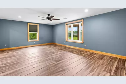 21 Cushing Ln, Acushnet, MA 02743 - Photo 9