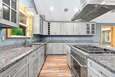 21 Cushing Ln, Acushnet, MA 02743 - Photo 7