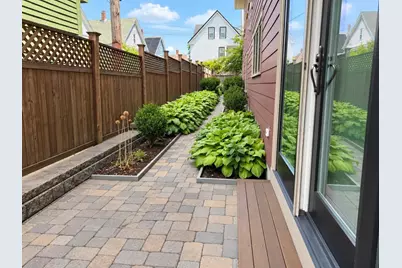 315 Highland Ave #101, Somerville, MA 02144 - Photo 5