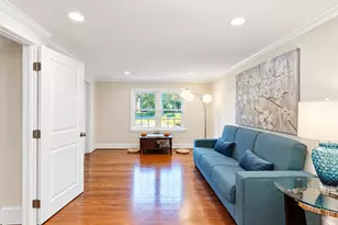 9 Fells Cir, Wellesley, MA 02482 - Photo 5
