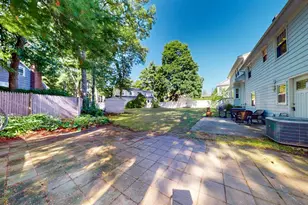 9 Fells Cir, Wellesley, MA 02482 - Photo 25