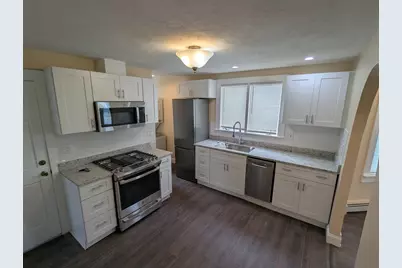 185 Riverside Ave #185, Medford, MA 02155 - Photo 1