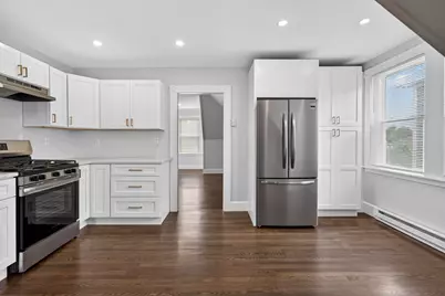 21 Dunlap St #3, Salem, MA 01970 - Photo 5