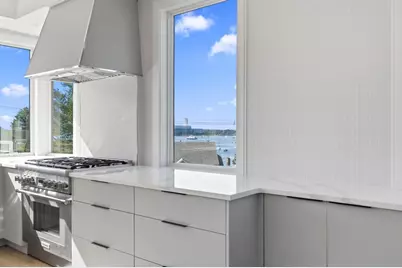 12 Johns Road, Marblehead, MA 01945 - Photo 5