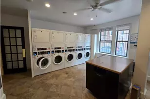 66 Queensberry St, Boston, MA 02215 - Photo 15