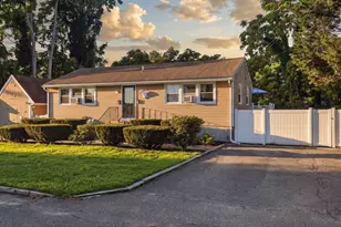 99 Central St, Woburn, MA 01801 - Photo 1