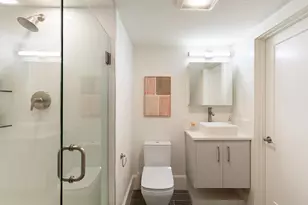 27 Walden St, Cambridge, MA 02140 - Photo 33