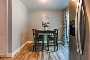 14 Old Meetinghouse Green, Norton, MA 02766 - Photo 7